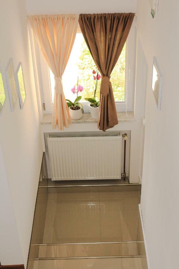 Studio Apartman Lakasa Раковица Экстерьер фото
